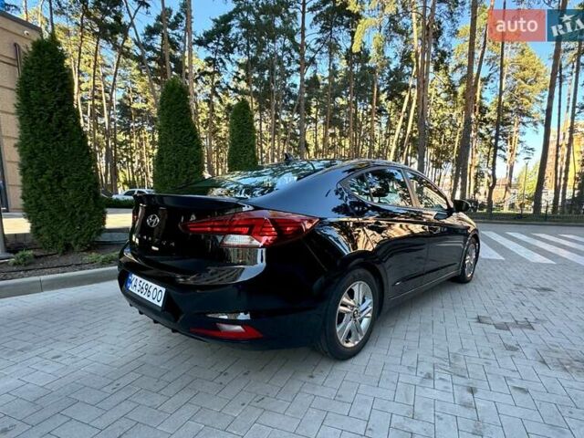 Чорний Хендай Елантра, об'ємом двигуна 2 л та пробігом 89 тис. км за 14500 $, фото 4 на Automoto.ua