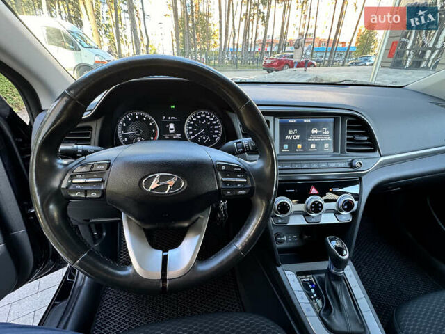 Чорний Хендай Елантра, об'ємом двигуна 2 л та пробігом 89 тис. км за 14500 $, фото 7 на Automoto.ua