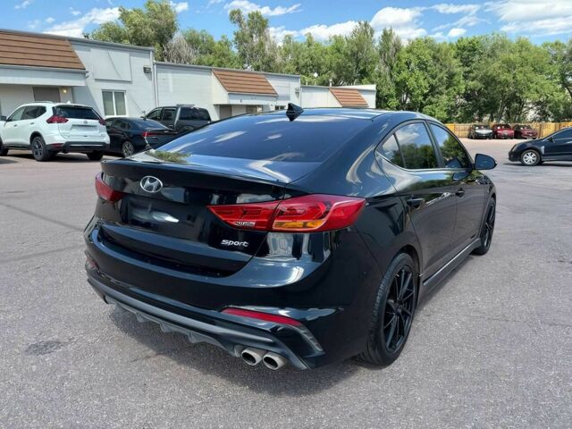 Черный Хендай Элантра, объемом двигателя 1.6 л и пробегом 32 тыс. км за 14000 $, фото 4 на Automoto.ua