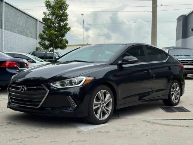 Чорний Хендай Елантра, об'ємом двигуна 2 л та пробігом 40 тис. км за 6300 $, фото 2 на Automoto.ua