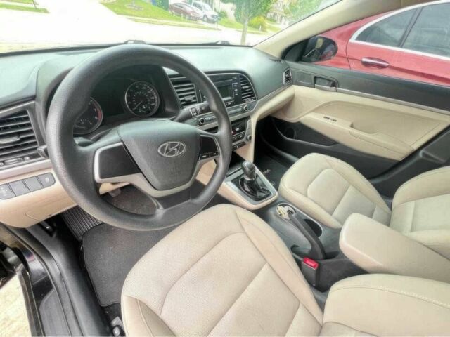 Черный Хендай Элантра, объемом двигателя 2 л и пробегом 43 тыс. км за 7200 $, фото 7 на Automoto.ua