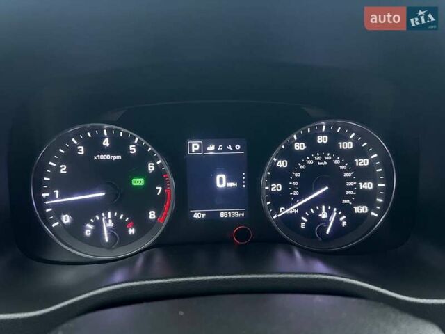 Черный Хендай Элантра, объемом двигателя 2 л и пробегом 138 тыс. км за 11990 $, фото 19 на Automoto.ua