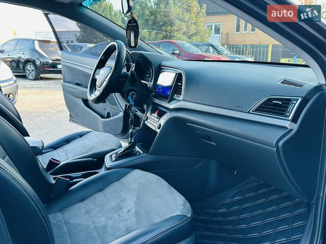 Чорний Хендай Елантра, об'ємом двигуна 1.6 л та пробігом 150 тис. км за 10700 $, фото 27 на Automoto.ua