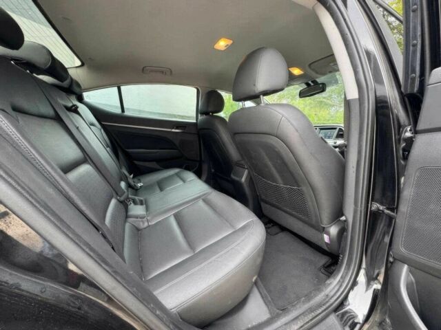 Чорний Хендай Елантра, об'ємом двигуна 2 л та пробігом 40 тис. км за 6300 $, фото 9 на Automoto.ua