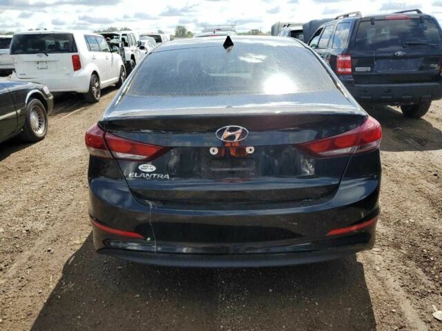 Чорний Хендай Елантра, об'ємом двигуна 2 л та пробігом 103 тис. км за 1600 $, фото 5 на Automoto.ua