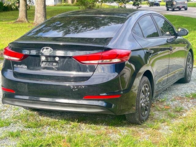 Черный Хендай Элантра, объемом двигателя 2 л и пробегом 43 тыс. км за 7200 $, фото 6 на Automoto.ua