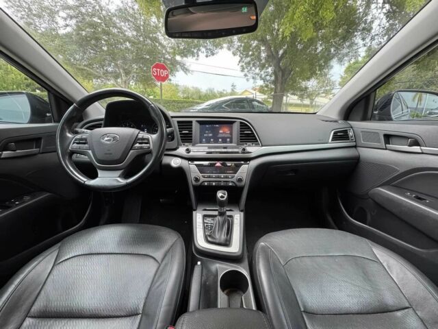 Чорний Хендай Елантра, об'ємом двигуна 2 л та пробігом 40 тис. км за 6300 $, фото 8 на Automoto.ua