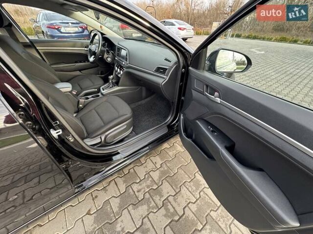 Чорний Хендай Елантра, об'ємом двигуна 0 л та пробігом 96 тис. км за 13900 $, фото 23 на Automoto.ua