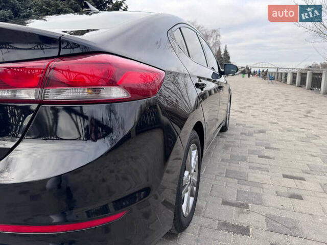 Черный Хендай Элантра, объемом двигателя 2 л и пробегом 75 тыс. км за 13000 $, фото 13 на Automoto.ua