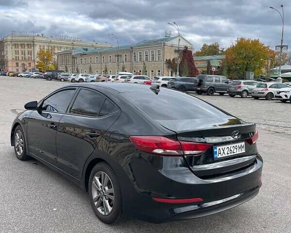 Черный Хендай Элантра, объемом двигателя 2 л и пробегом 85 тыс. км за 13600 $, фото 1 на Automoto.ua