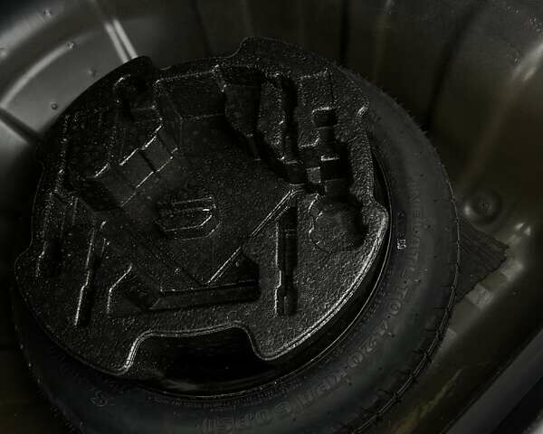 Черный Хендай Элантра, объемом двигателя 2 л и пробегом 107 тыс. км за 13200 $, фото 19 на Automoto.ua