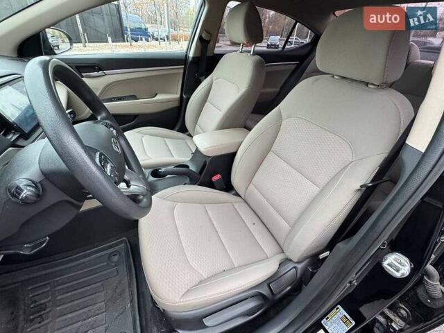 Черный Хендай Элантра, объемом двигателя 2 л и пробегом 139 тыс. км за 13590 $, фото 10 на Automoto.ua
