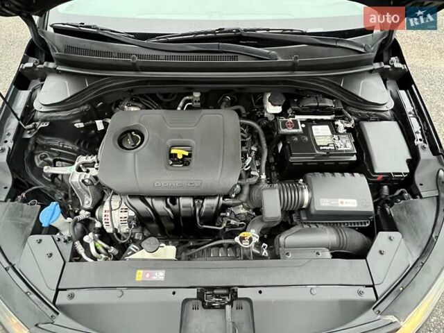 Черный Хендай Элантра, объемом двигателя 2 л и пробегом 94 тыс. км за 13200 $, фото 13 на Automoto.ua