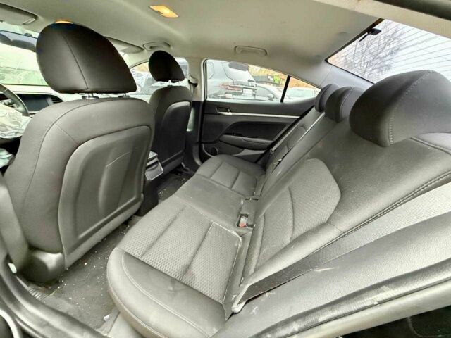 Черный Хендай Элантра, объемом двигателя 2 л и пробегом 90 тыс. км за 9000 $, фото 12 на Automoto.ua