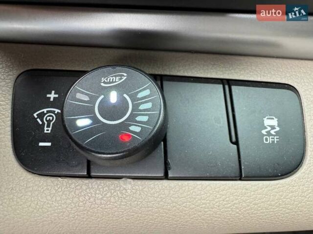 Черный Хендай Элантра, объемом двигателя 2 л и пробегом 139 тыс. км за 13590 $, фото 15 на Automoto.ua