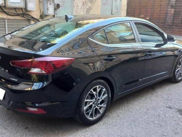 Черный Хендай Элантра, объемом двигателя 2 л и пробегом 67 тыс. км за 8600 $, фото 5 на Automoto.ua