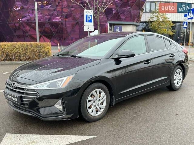 Черный Хендай Элантра, объемом двигателя 2 л и пробегом 139 тыс. км за 13590 $, фото 3 на Automoto.ua