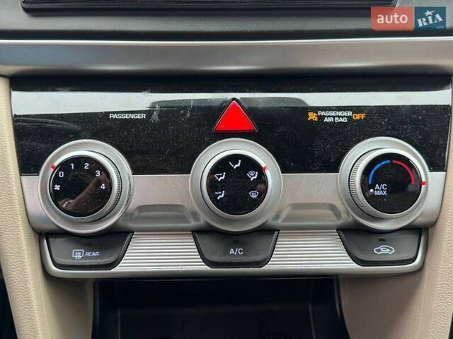 Черный Хендай Элантра, объемом двигателя 2 л и пробегом 139 тыс. км за 13590 $, фото 20 на Automoto.ua