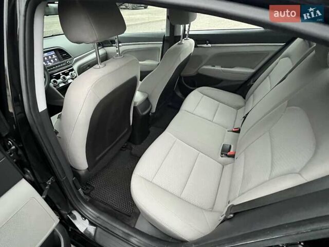 Черный Хендай Элантра, объемом двигателя 2 л и пробегом 94 тыс. км за 13200 $, фото 12 на Automoto.ua