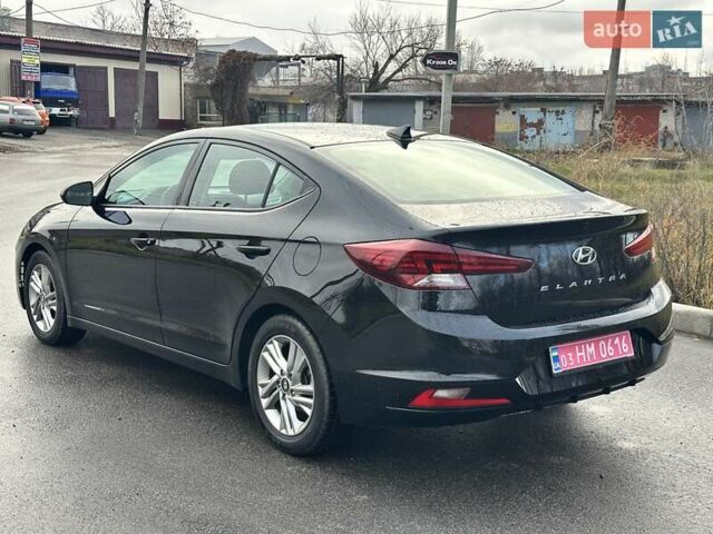 Черный Хендай Элантра, объемом двигателя 2 л и пробегом 75 тыс. км за 14200 $, фото 3 на Automoto.ua
