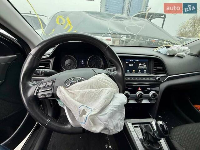 Черный Хендай Элантра, объемом двигателя 2 л и пробегом 90 тыс. км за 8500 $, фото 30 на Automoto.ua
