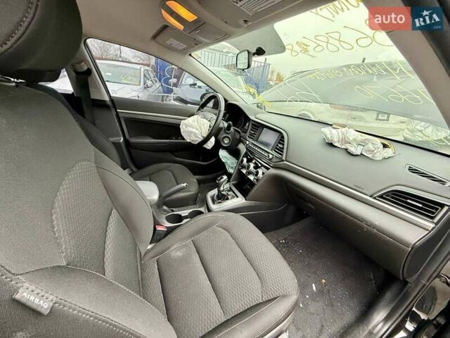Черный Хендай Элантра, объемом двигателя 2 л и пробегом 90 тыс. км за 9000 $, фото 25 на Automoto.ua