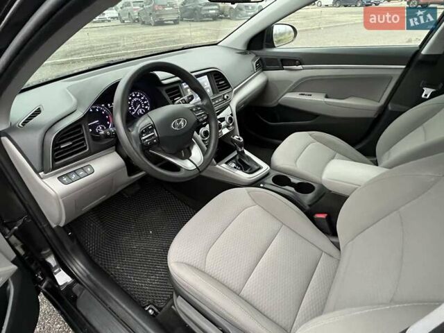 Черный Хендай Элантра, объемом двигателя 2 л и пробегом 94 тыс. км за 13200 $, фото 11 на Automoto.ua