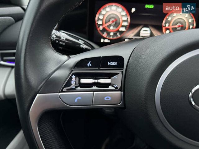 Черный Хендай Элантра, объемом двигателя 2 л и пробегом 55 тыс. км за 19500 $, фото 20 на Automoto.ua