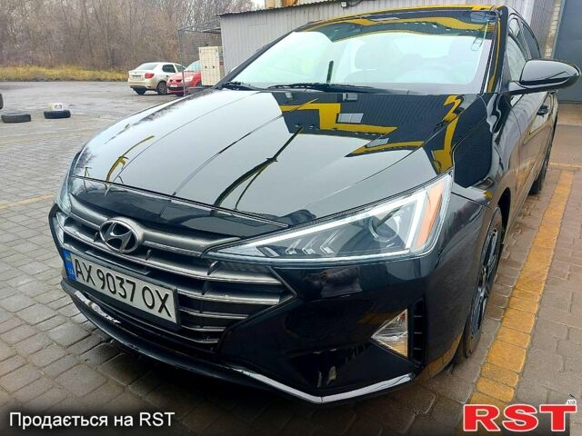 Чорний Хендай Елантра, об'ємом двигуна 2 л та пробігом 93 тис. км за 14000 $, фото 1 на Automoto.ua