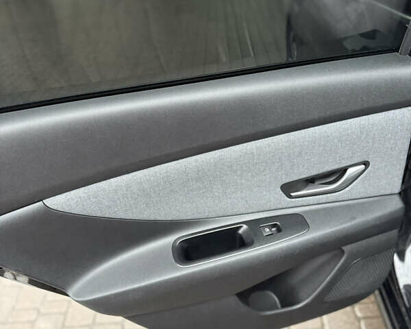 Черный Хендай Элантра, объемом двигателя 2 л и пробегом 55 тыс. км за 19500 $, фото 27 на Automoto.ua