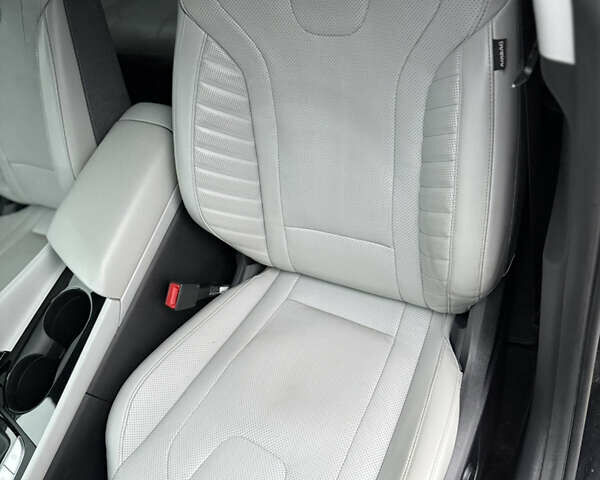 Черный Хендай Элантра, объемом двигателя 2 л и пробегом 55 тыс. км за 19500 $, фото 24 на Automoto.ua