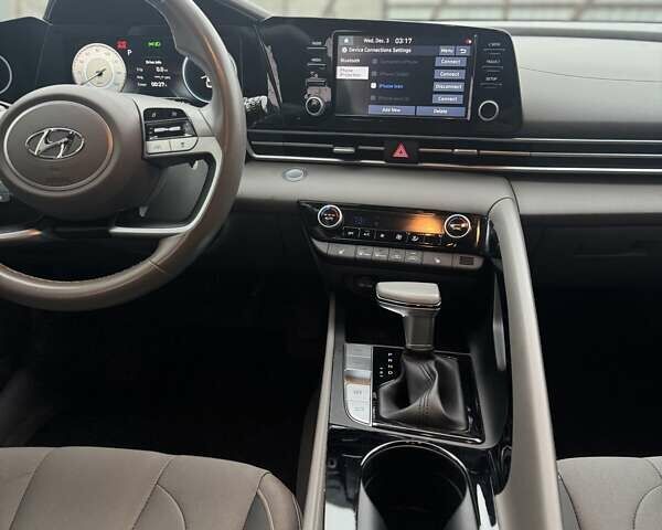 Черный Хендай Элантра, объемом двигателя 2 л и пробегом 130 тыс. км за 16500 $, фото 14 на Automoto.ua