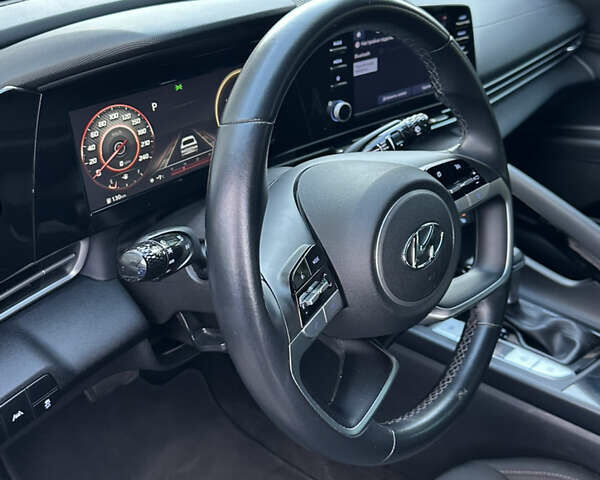 Чорний Хендай Елантра, об'ємом двигуна 2 л та пробігом 124 тис. км за 16700 $, фото 26 на Automoto.ua