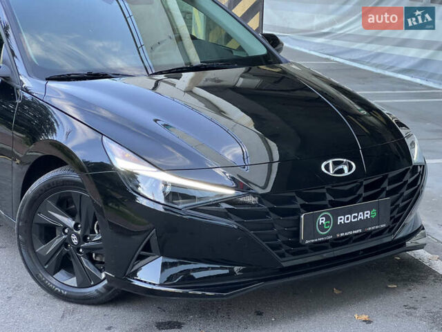 Чорний Хендай Елантра, об'ємом двигуна 2 л та пробігом 90 тис. км за 17500 $, фото 26 на Automoto.ua