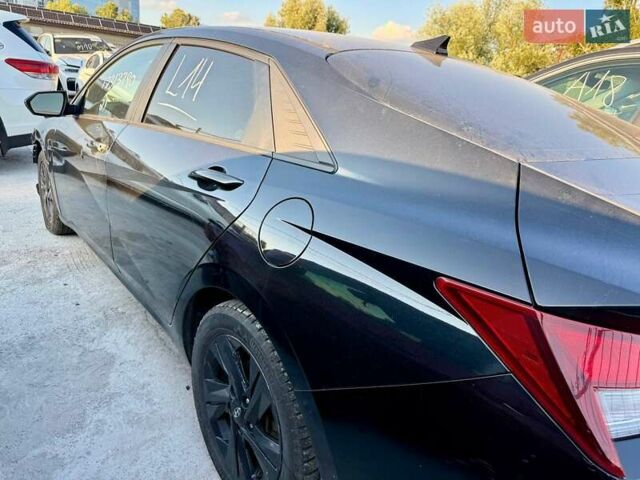 Черный Хендай Элантра, объемом двигателя 2 л и пробегом 85 тыс. км за 11000 $, фото 6 на Automoto.ua