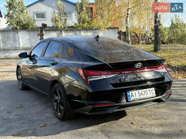 Чорний Хендай Елантра, об'ємом двигуна 2 л та пробігом 159 тис. км за 16700 $, фото 4 на Automoto.ua