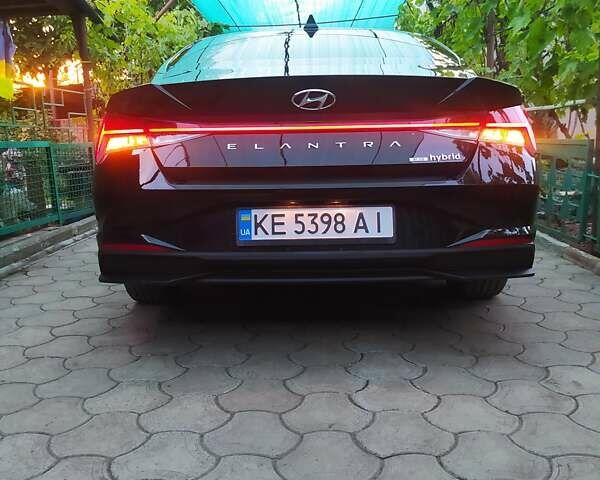 Черный Хендай Элантра, объемом двигателя 1.58 л и пробегом 83 тыс. км за 18999 $, фото 5 на Automoto.ua