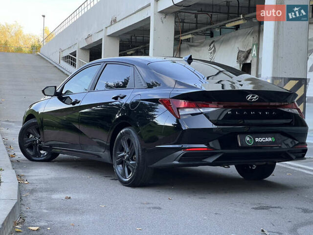 Чорний Хендай Елантра, об'ємом двигуна 2 л та пробігом 90 тис. км за 17500 $, фото 22 на Automoto.ua