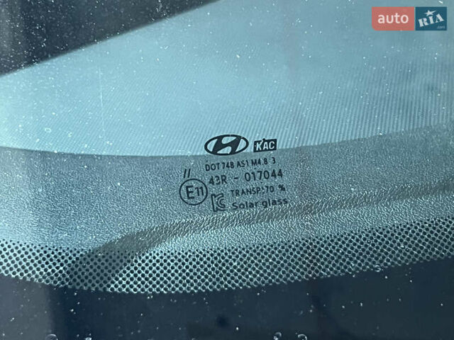 Чорний Хендай Елантра, об'ємом двигуна 2 л та пробігом 90 тис. км за 17500 $, фото 58 на Automoto.ua