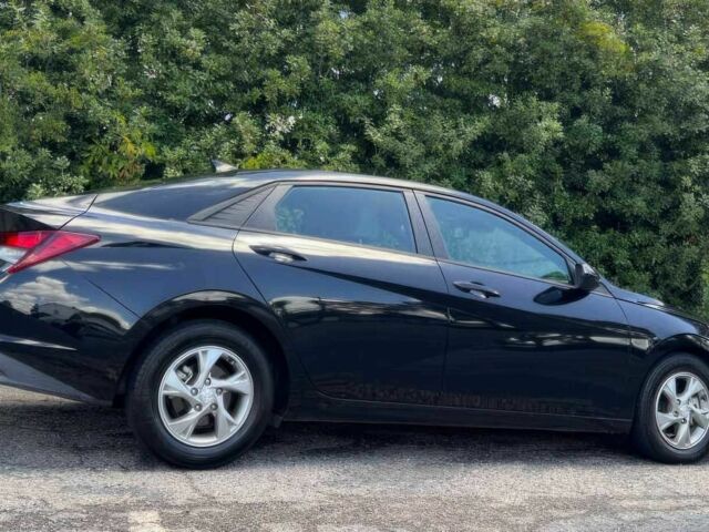 Хендай Елантра 2021 у Львові на Automoto.ua Чорний Хендай Елантра, об'ємом двигуна 2 л та пробігом 12 тис. км за 3600 $, фото 7 на Automoto.ua