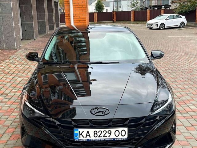 Чорний Хендай Елантра, об'ємом двигуна 1.6 л та пробігом 47 тис. км за 19900 $, фото 3 на Automoto.ua