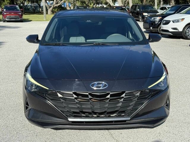 Черный Хендай Элантра, объемом двигателя 2 л и пробегом 23 тыс. км за 3800 $, фото 1 на Automoto.ua