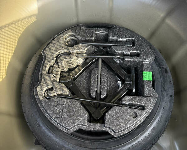 Чорний Хендай Елантра, об'ємом двигуна 2 л та пробігом 159 тис. км за 16700 $, фото 32 на Automoto.ua