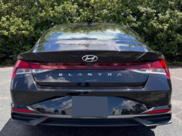 Хендай Елантра 2021 у Львові на Automoto.ua Чорний Хендай Елантра, об'ємом двигуна 2 л та пробігом 12 тис. км за 3600 $, фото 6 на Automoto.ua