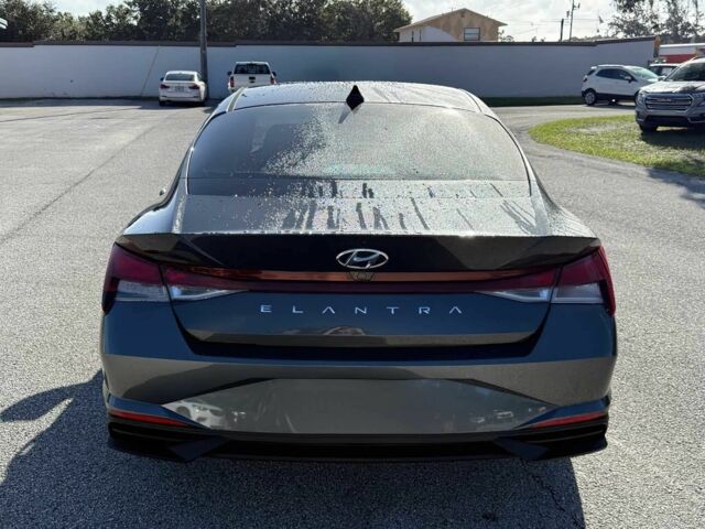 Черный Хендай Элантра, объемом двигателя 2 л и пробегом 23 тыс. км за 3800 $, фото 4 на Automoto.ua