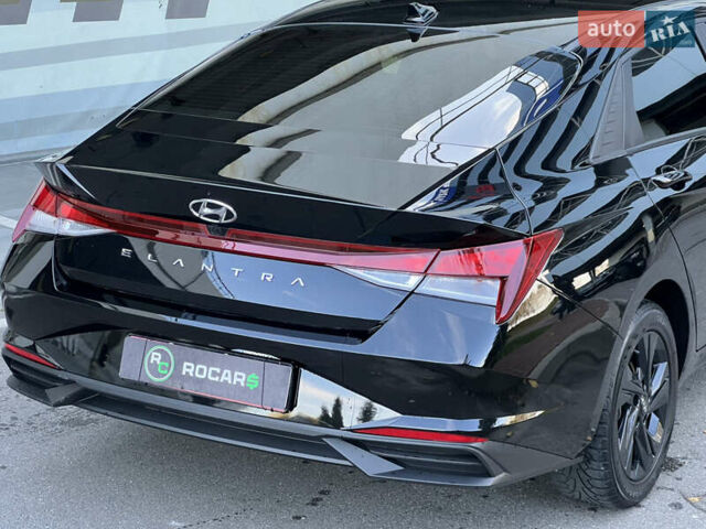 Чорний Хендай Елантра, об'ємом двигуна 2 л та пробігом 90 тис. км за 17500 $, фото 27 на Automoto.ua