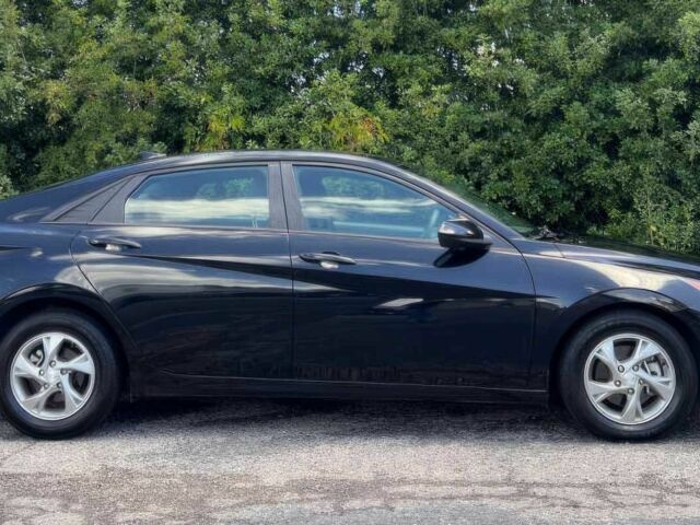 Хендай Елантра 2021 у Львові на Automoto.ua Чорний Хендай Елантра, об'ємом двигуна 2 л та пробігом 12 тис. км за 3600 $, фото 3 на Automoto.ua