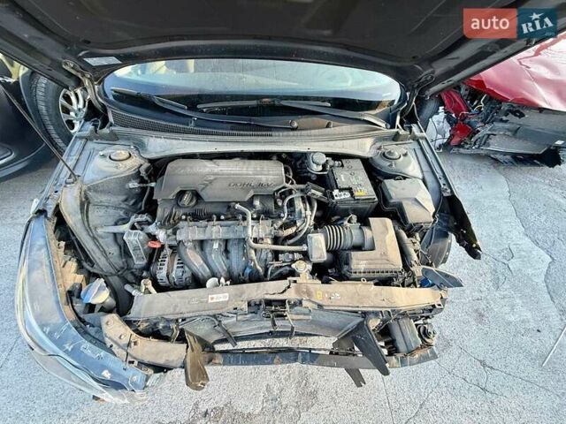 Черный Хендай Элантра, объемом двигателя 2 л и пробегом 85 тыс. км за 11000 $, фото 22 на Automoto.ua