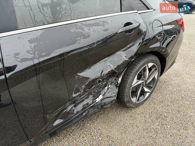 Черный Хендай Элантра, объемом двигателя 2 л и пробегом 92 тыс. км за 12998 $, фото 5 на Automoto.ua