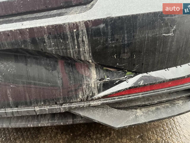 Чорний Хендай Елантра, об'ємом двигуна 2 л та пробігом 23 тис. км за 16750 $, фото 41 на Automoto.ua